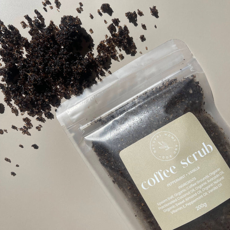 Coffee scrub, peppermint and vanilla.